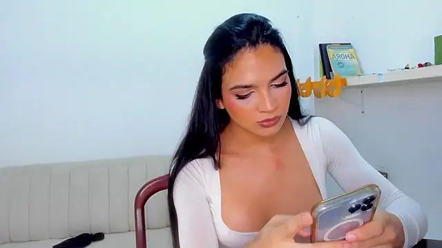 Snapshot of ISA_BELLA_VZL chatting on 30, 6, 2026 ISA BELLA VZL online show from 30, 6, 2026