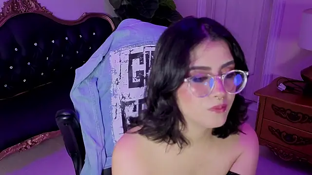 LiLLiAnderson online show from 20, 11, 2025