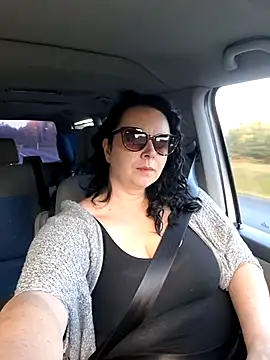 Chrissy Christal online show from 12, 10, 2025