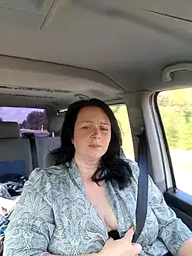 Chrissy Christal online show from 10, 9, 2025