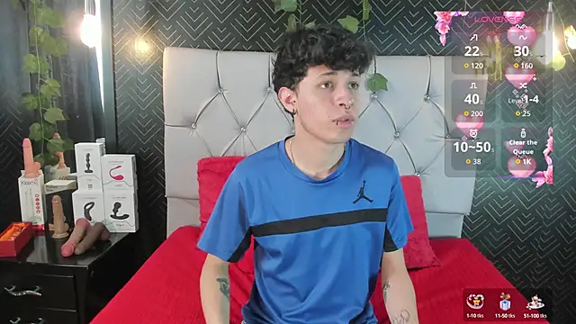 Axel  Evans online show from 16, 10, 2025