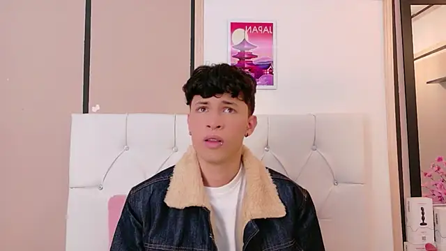 Axel  Evans online show from 8, 4, 2026