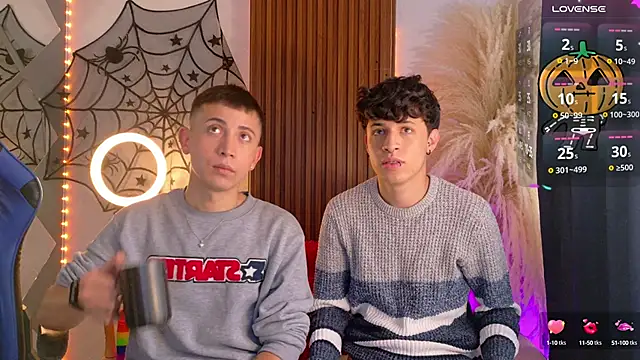 Axel  Evans online show from 8, 10, 2025