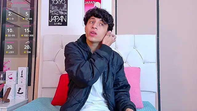 Axel  Evans online show from 13, 11, 2025