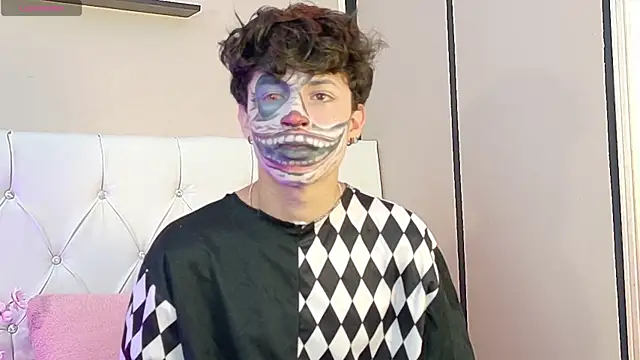 Axel  Evans online show from 30, 10, 2025