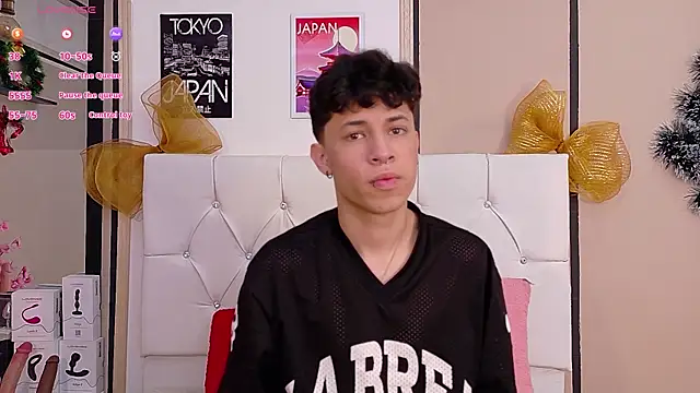 Axel  Evans online show from 4, 12, 2025