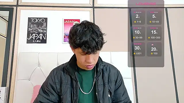 Axel  Evans online show from 7, 11, 2025