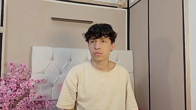 Axel  Evans online show from 27, 10, 2025