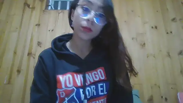 Roselingalvis13 online show from 3, 12, 2025