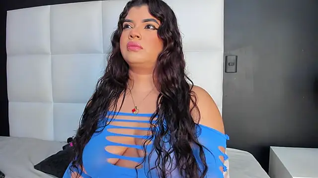 Gigi duran online show from 23, 4, 2026