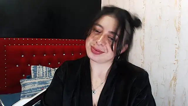 MiaKimky online show from 9, 11, 2025