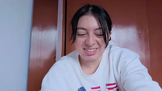 MiaKimky online show from 27, 10, 2025