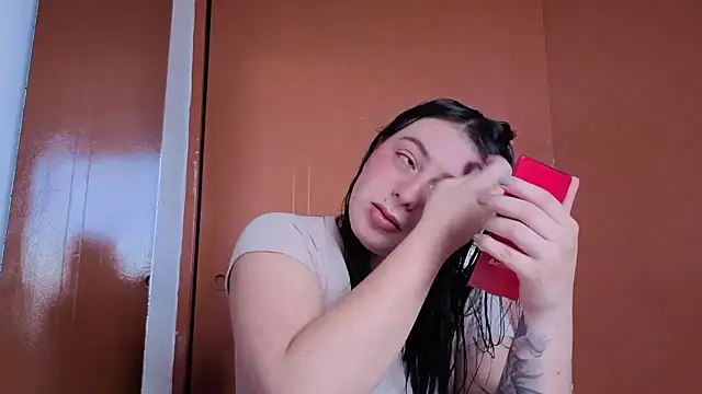 MiaKimky online show from 7, 11, 2025