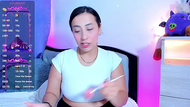 my aleja  online show from 4, 4, 2026