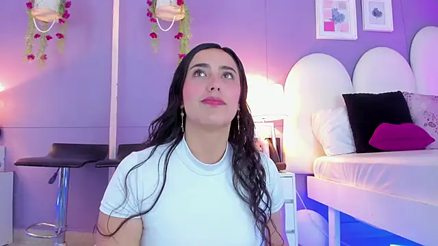 Snapshot of my_aleja_ chatting on 25, 10, 2025 my aleja online show from 25, 10, 2025