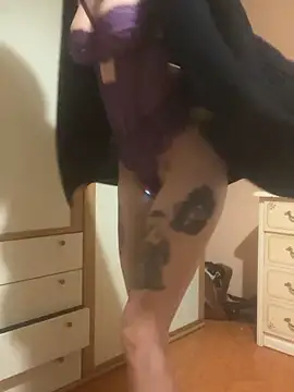 SarettaB90 online show from 14, 12, 2025