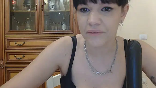 SarettaB90 online show from 10, 1, 2026