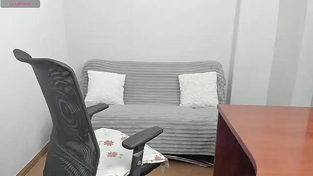 Alisha Skyes online show from 21, 4, 2026