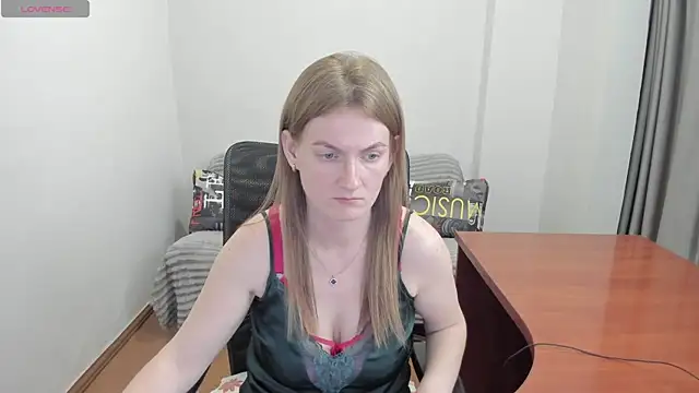 Alisha Skyes online show from 4, 6, 2026