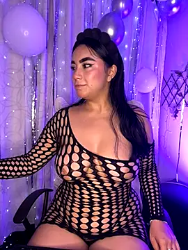 Dafnee sr online show from 28, 10, 2025