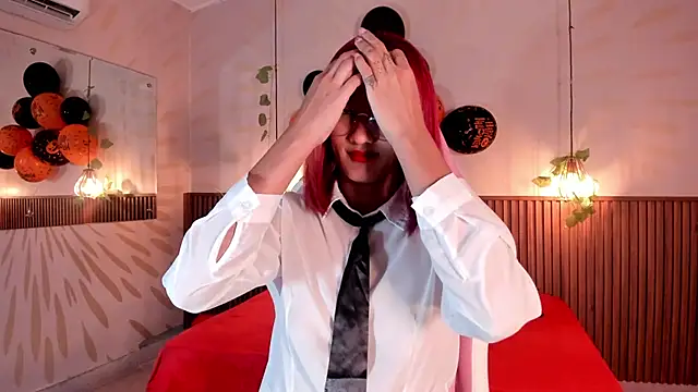 daphne courtis online show from 21, 10, 2025