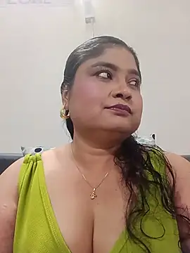 Snapshot of hornyriyanka chatting on 15, 7, 2026 hornyriyanka online show from 15, 7, 2026