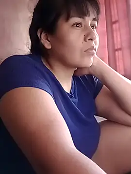 Nahuandjeatriplex online show from 22, 9, 2025