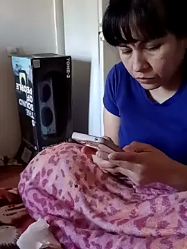 Nahuandjeatriplex online show from 9, 9, 2025