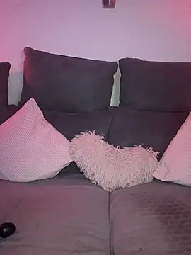 shortybig official online show from 11, 4, 2026