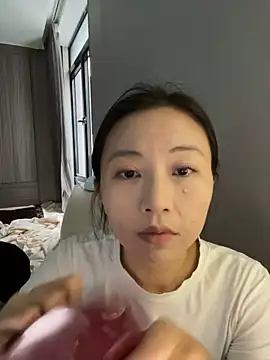 haiyan125216 online show from 9, 11, 2025