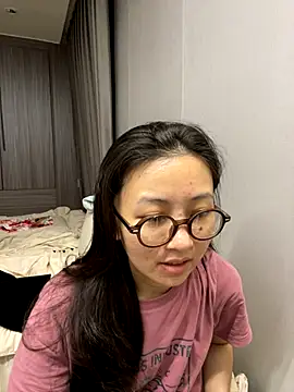 haiyan125216 online show from 15, 10, 2025