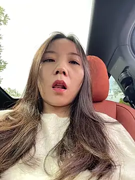 xinmeng-000 online show from 18, 10, 2025