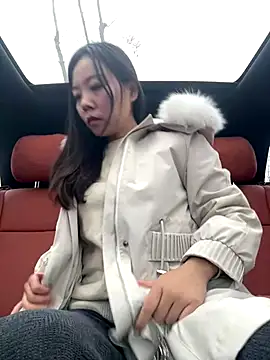 Snapshot of xinmeng-000 chatting on 22, 12, 2025 xinmeng-000 online show from 22, 12, 2025