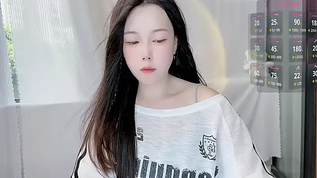 Snapshot of Bella_Ava chatting on 11, 10, 2025 Bella Ava online show from 11, 10, 2025