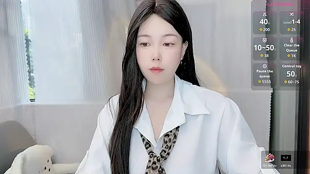 Snapshot of Bella_Ava chatting on 8, 11, 2025 Bella Ava online show from 8, 11, 2025