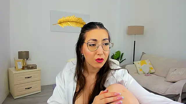 Kylie Kathy online show from 10, 6, 2026