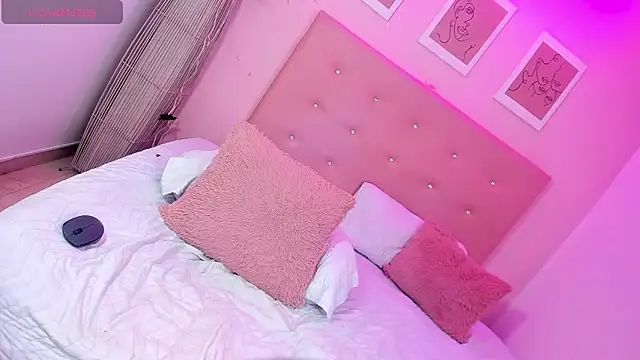 ANNIE DOLCE  online show from 17, 1, 2026