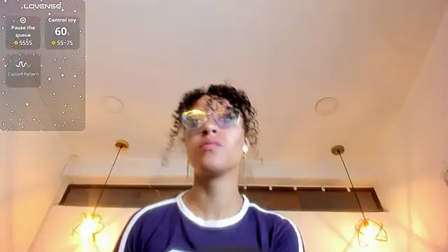 Hanna Cornee  online show from 3, 3, 2026