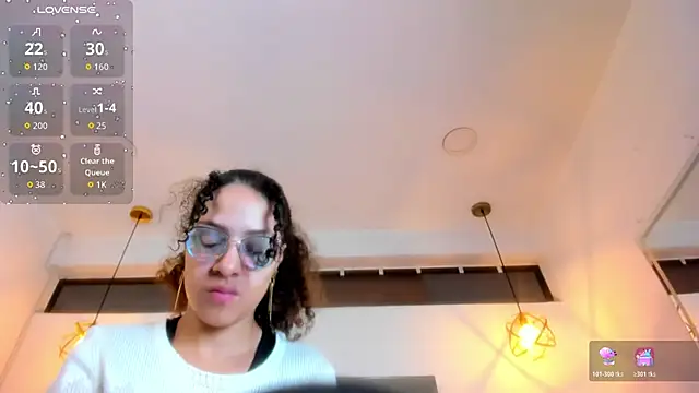 Hanna Cornee  online show from 6, 3, 2026