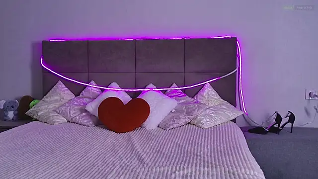 Ailita online show from 10, 4, 2026