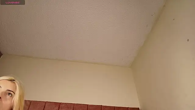 Barbiie 98 online show from 14, 12, 2025