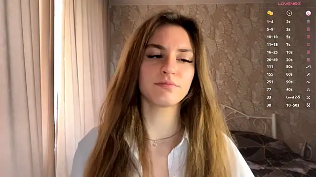 Snapshot of miainheat chatting on 9, 10, 2025 miainheat online show from 9, 10, 2025