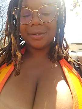 Snapshot of furykat1 chatting on 1, 3, 2026 furykat1 online show from 1, 3, 2026