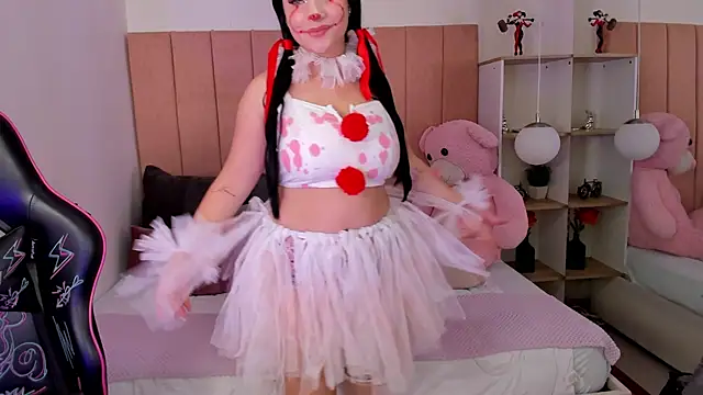 Snapshot of cloe_weiss chatting on 31, 10, 2025 cloe weiss online show from 31, 10, 2025