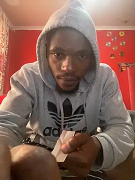 Snapshot of BaggyDirt chatting on 4, 11, 2025 BaggyDirt online show from 4, 11, 2025