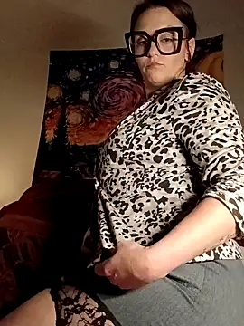 SweetnessSugar online show from 7, 10, 2025