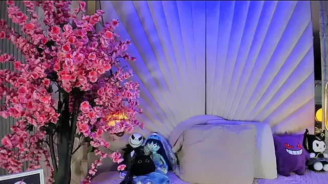 VesperVelvet online show from 25, 3, 2026