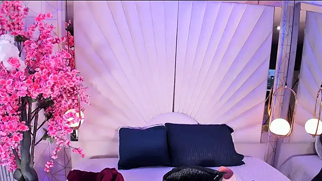 VesperVelvet online show from 24, 6, 2026