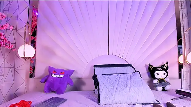 VesperVelvet online show from 12, 6, 2026