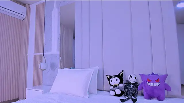 VesperVelvet online show from 23, 7, 2026
